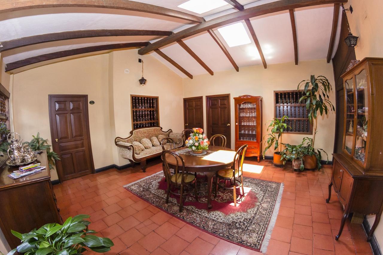 Hotel Los Balcones ポパヤン エクステリア 写真